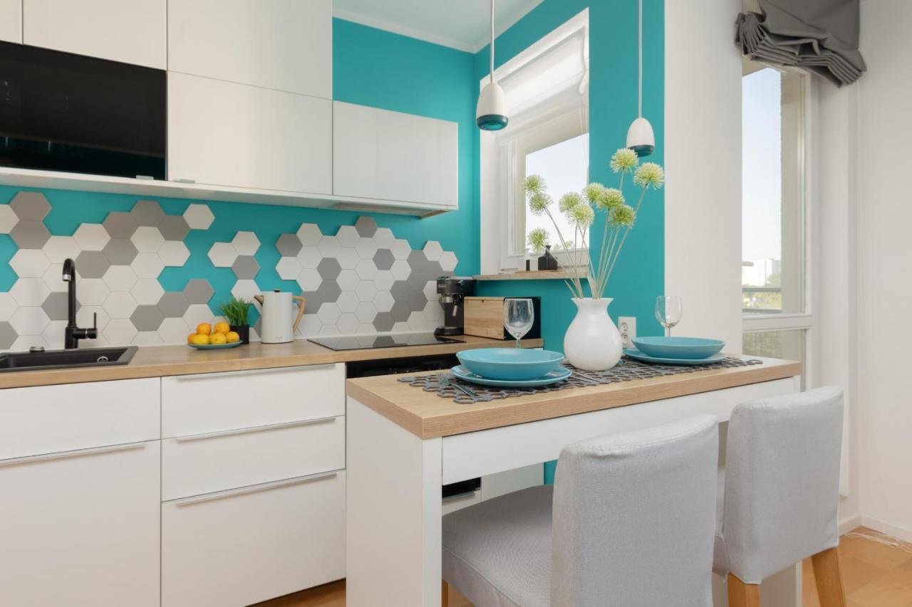 Metro Wilanowska Apartment With Parking By Noclegi Renters Warsawa Bagian luar foto