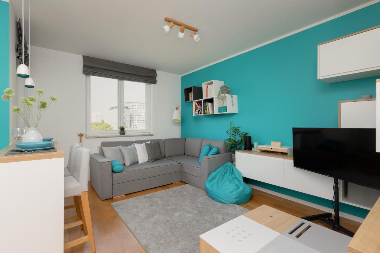 Metro Wilanowska Apartment With Parking By Noclegi Renters Warsawa Bagian luar foto
